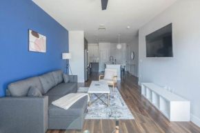 Relaxing 1BD - Pool, Gym, Parking, W-D - Sleeps 4